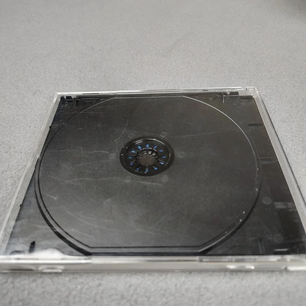 Eidos Tomb Raider 2 II PC Game Lara Croft 1997 Vintage Action Adventure Gaming